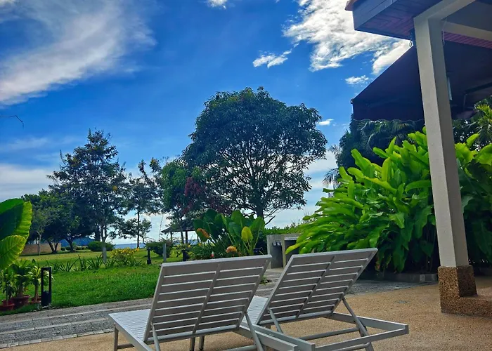 Sabah Beach Villas&Suites